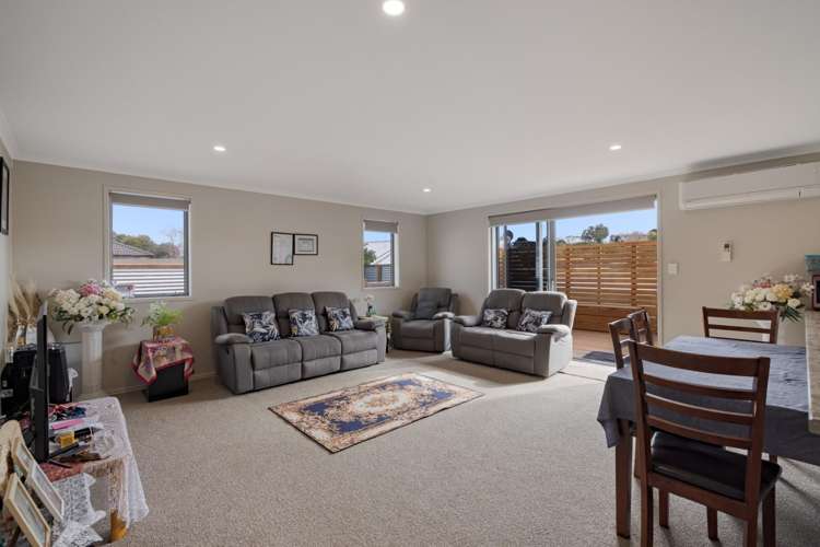 121 Sutherland Road Brookfield_13