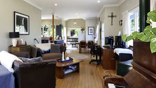 5 Kakenga Road Stoke_4