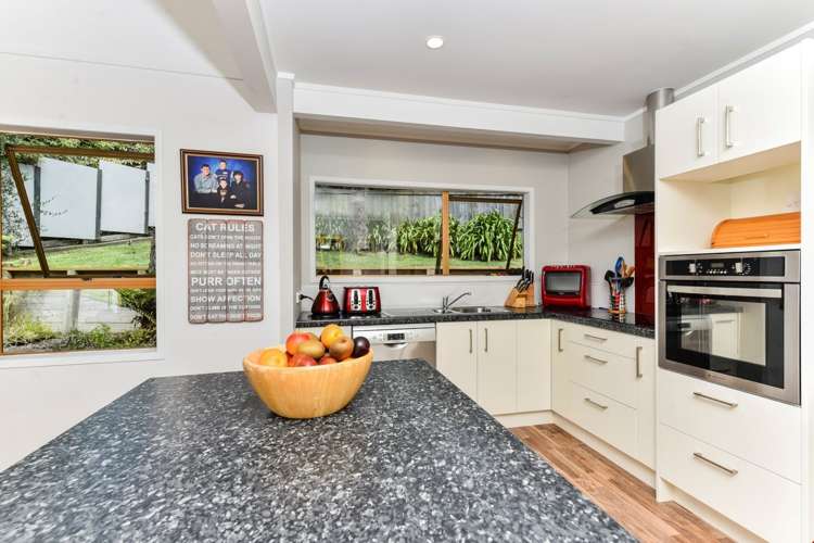 88 Canongate Street Birkdale_2