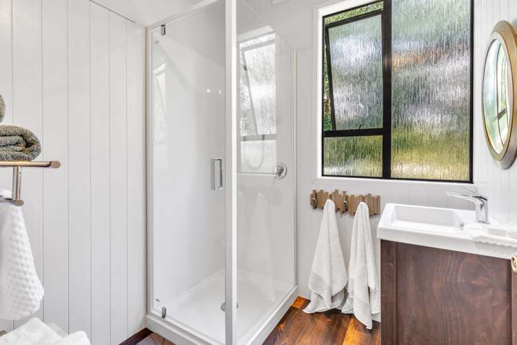 139 Barnett Avenue Best Island_12