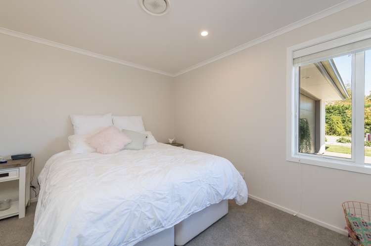 131 Champion Road Richmond_17