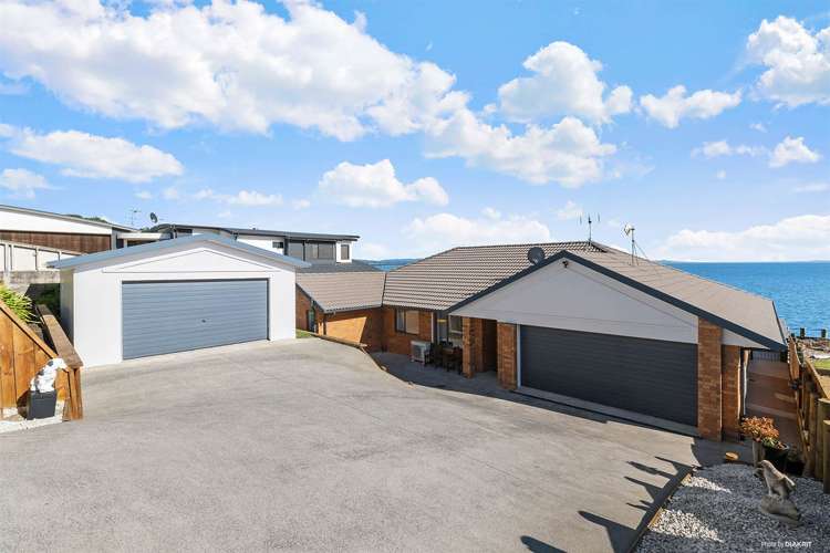 30a Crispe Road Clarks Beach_0