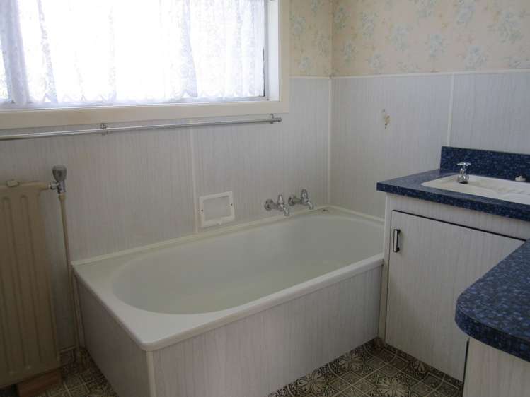 8 Hillside Heights Road Huntly_16