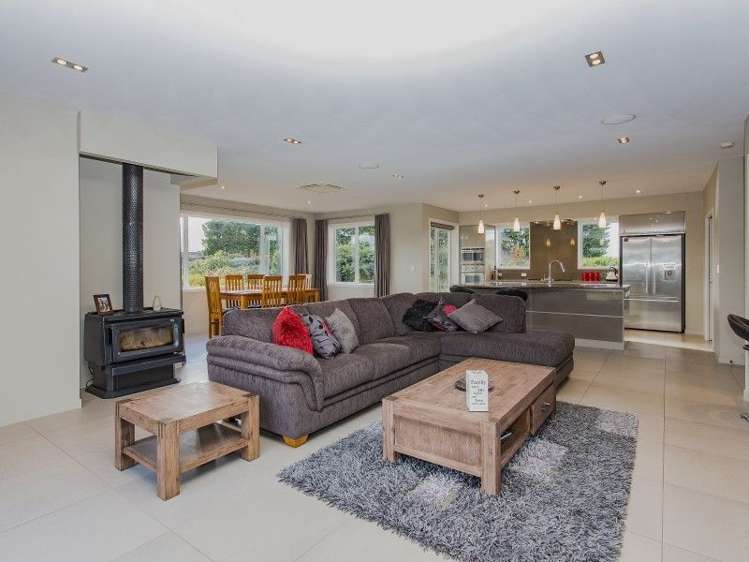 56 Davis Road Cust_6