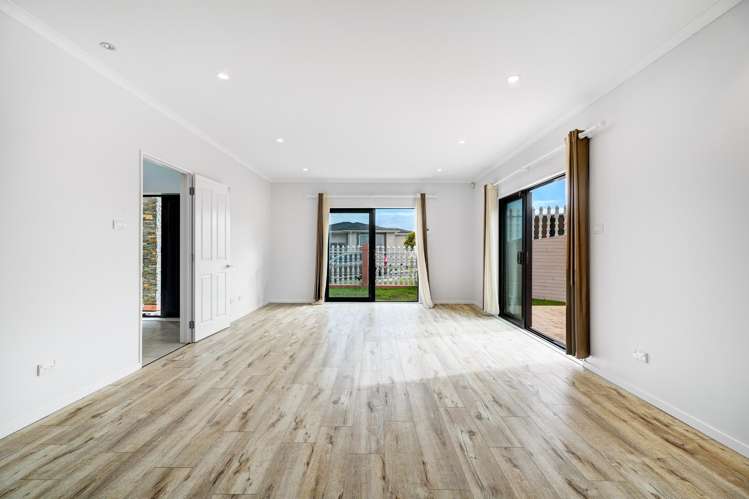 31 Shibata Rise Ranui_10