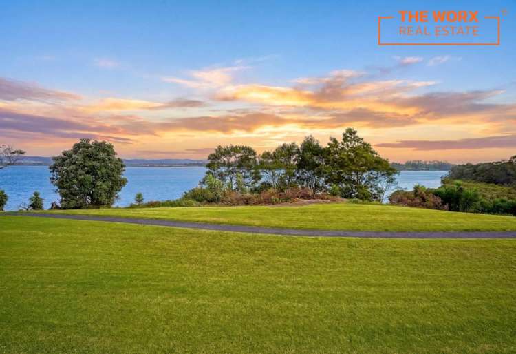 114 A-C Carnoustie Drive Wattle Downs_12