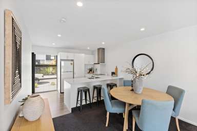 6/259 Kilmore Street_1