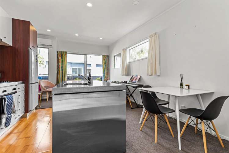 24/26 Mary Street Mt Eden_5