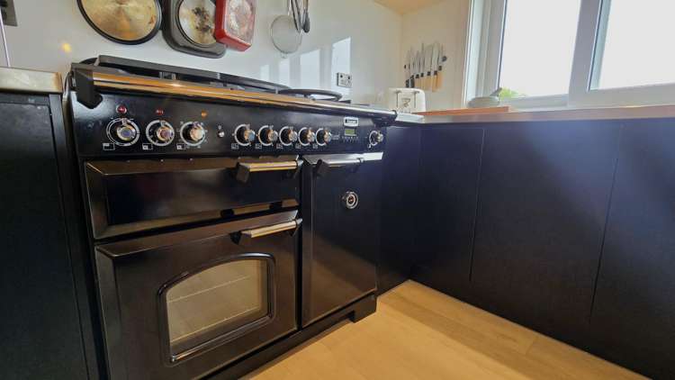 11 The Strand Okarito_7