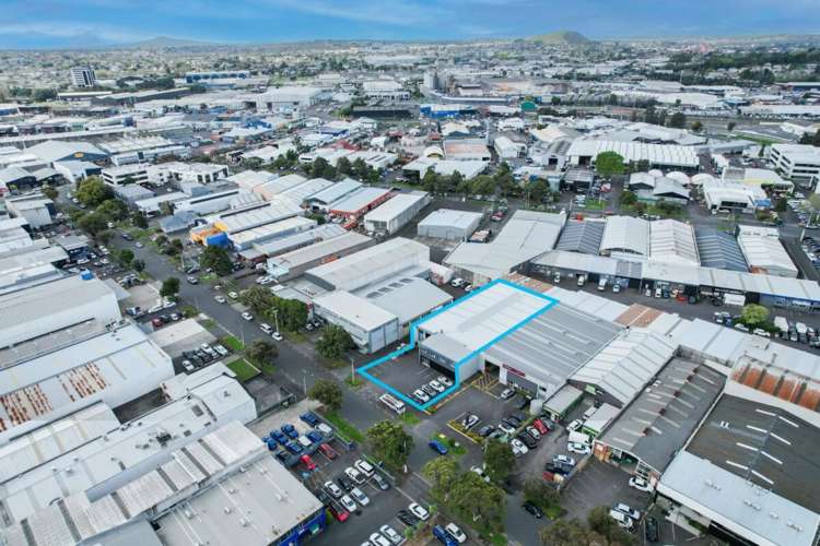 21 Fairfax Avenue Penrose_11