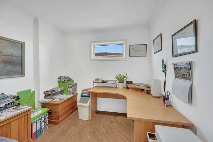 16 Alamein Crescent Onekawa_21