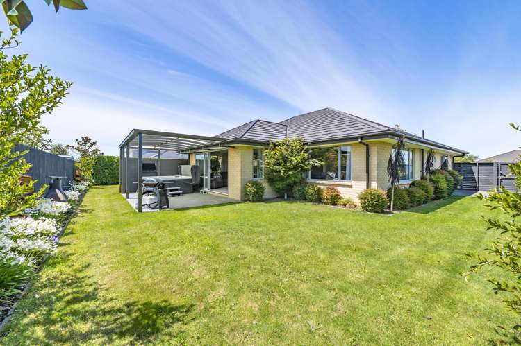 102 Tauhinu Avenue Lincoln_1