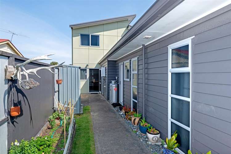 429 Palmerston Road Gisborne_17