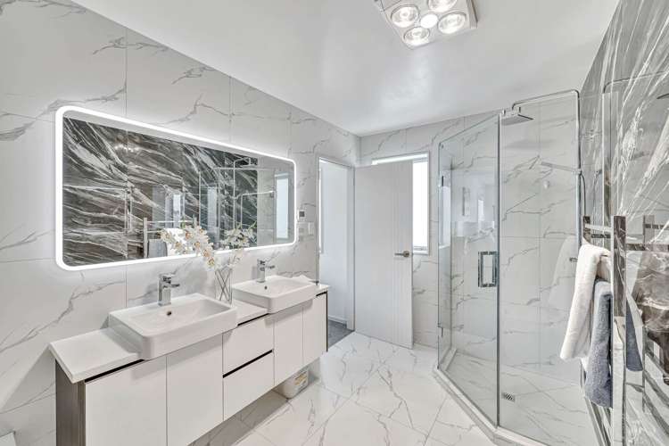 4 Clonmany Road Flat Bush_19