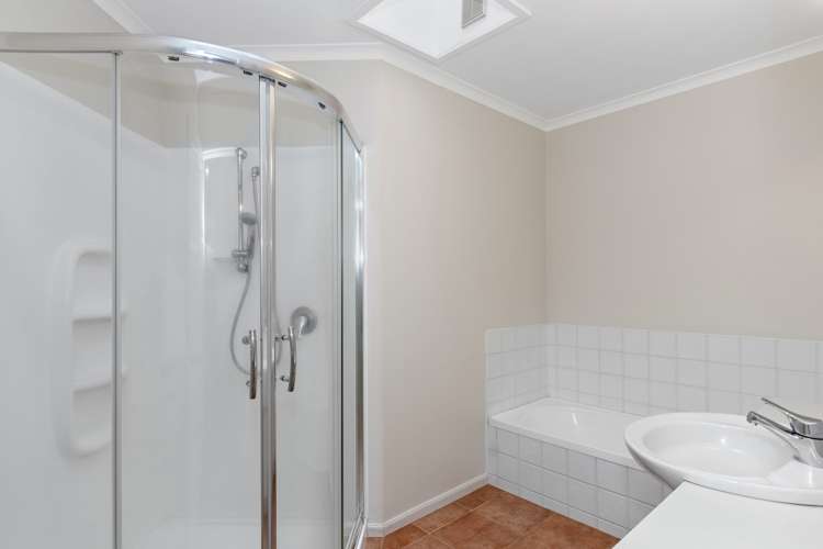 66 Pembroke Drive Bethlehem_10