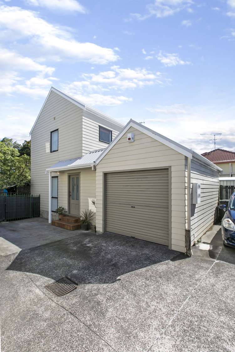 4/5 Barrack Road Mount Wellington_12