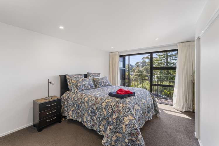 8 Merlincote Crescent Governors Bay_10