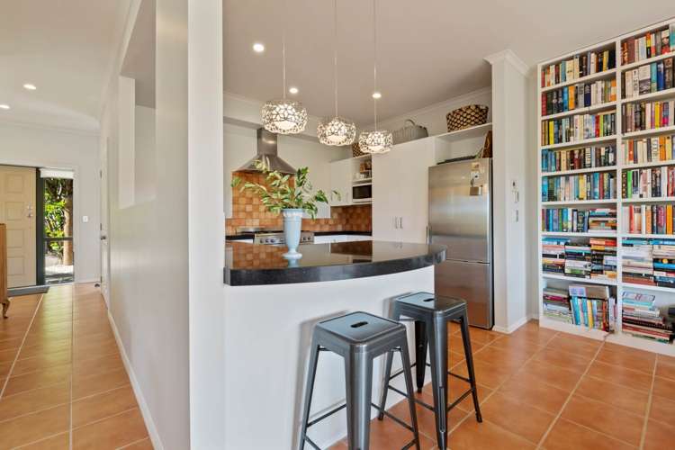 44 Parkwood Crescent Gulf Harbour_5