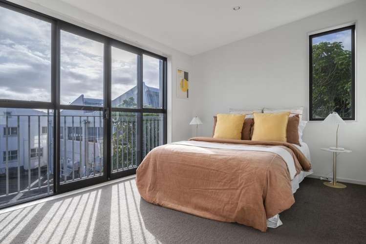 2/1902 Great North Road Avondale_9