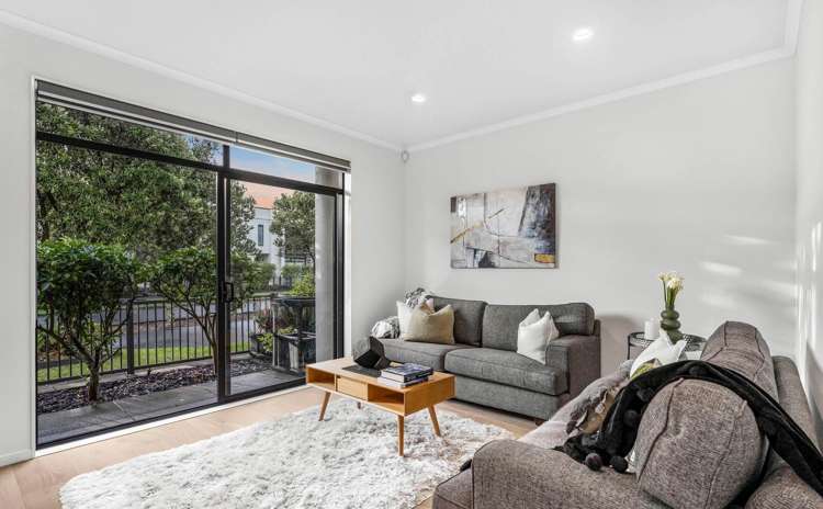 52 Bluegrey Avenue Stonefields_7