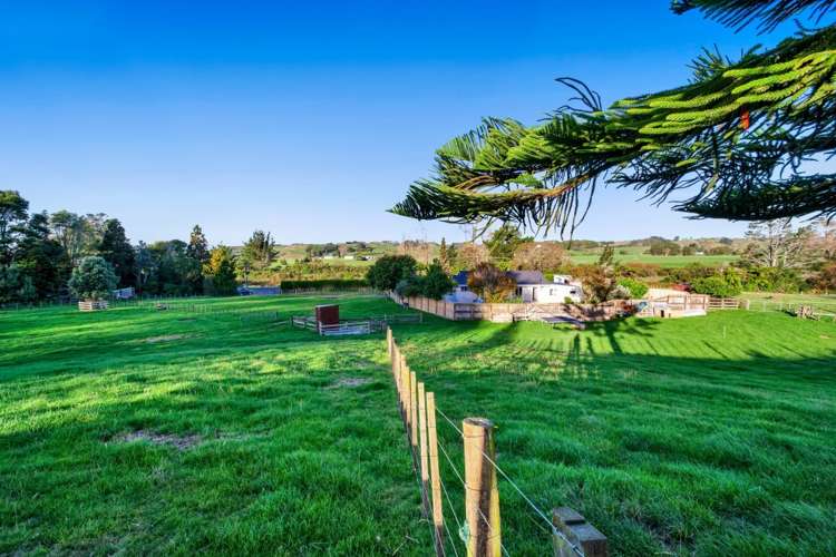 768 Mountain Road Lepperton_19