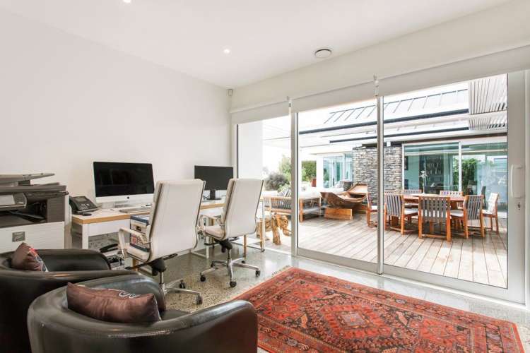 8 East Stream Lane Northwood_24