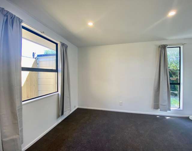 16 Woodham Courts Linwood_3