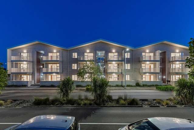 2/245 Hobsonville Point Road Hobsonville_1