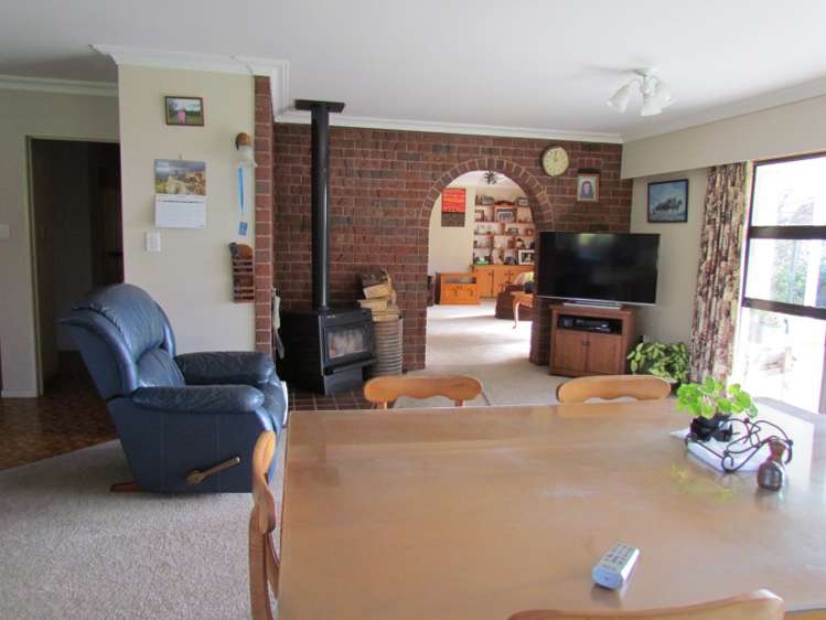 402 Youngson Road Whakamarama_17