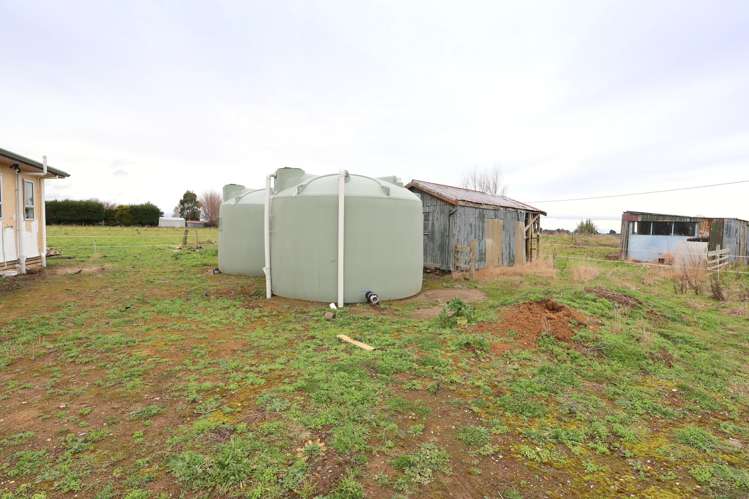 3 Lake Road Longbush_17