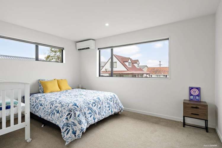 12 Korowha Place New Lynn_11