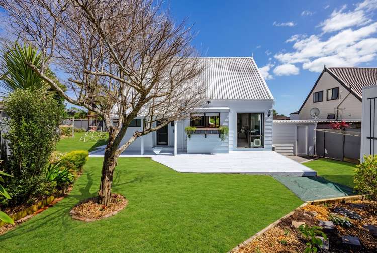 2/11 Cairngorm Place Highland Park_2