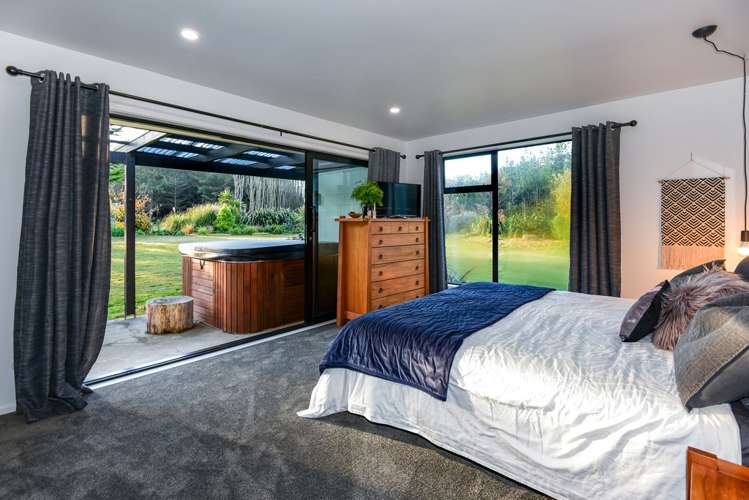 380 Halkett Road West Melton_11