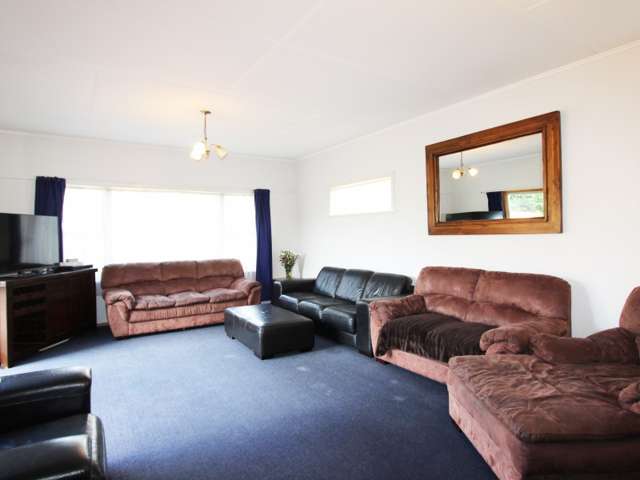 156 Main Street Pahiatua_2