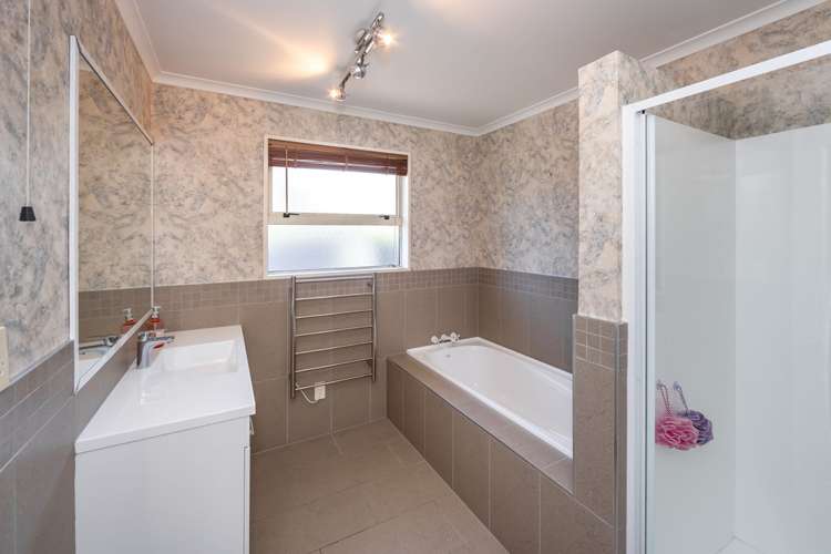 41 Millstream Drive Lincoln_13