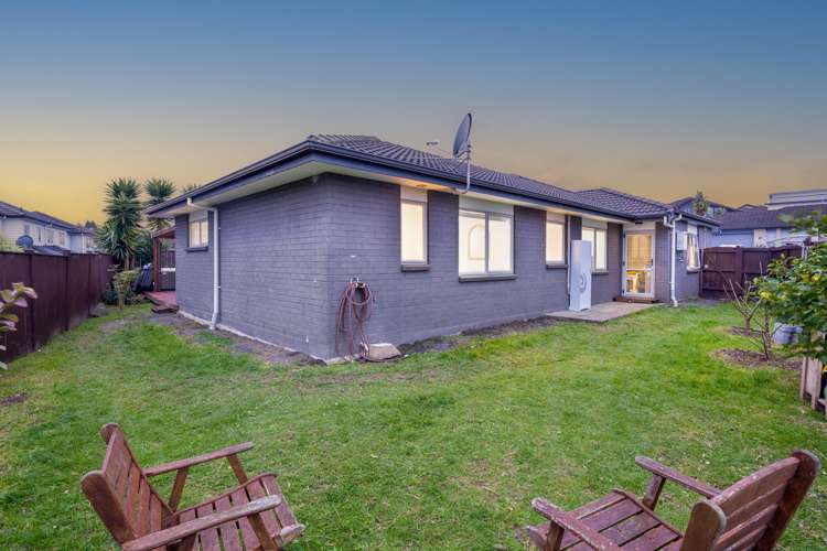 4 Savina Court Flat Bush_26