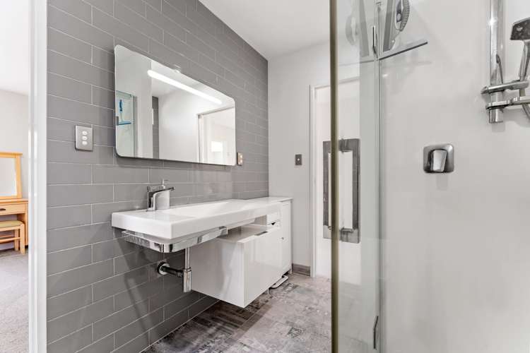 18 Bella Vista Drive Gulf Harbour_12