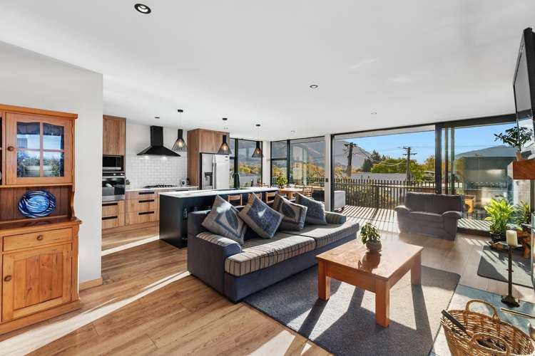 148 Warren Street Wanaka_7