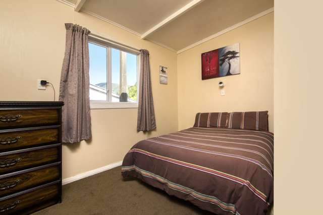 9/93 Waikawa Road Picton_2