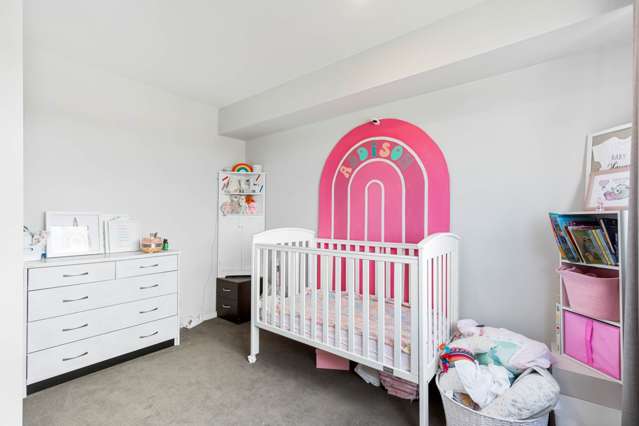 5/11 Ray Small Drive Papakura_2