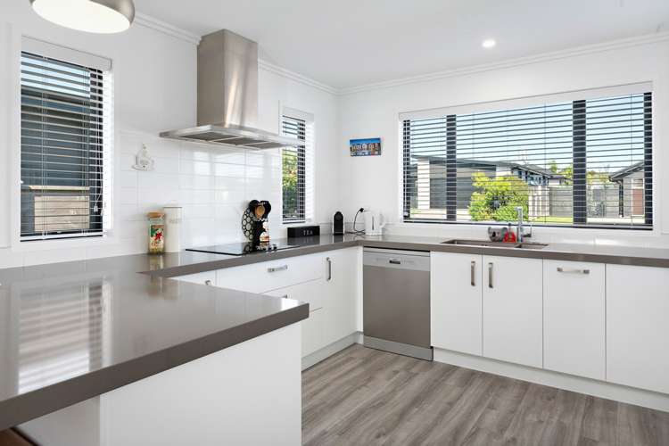 12 Augusta Rise Omokoroa_2