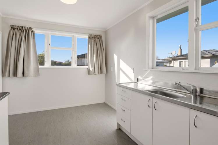 7 Taylor Crescent_4
