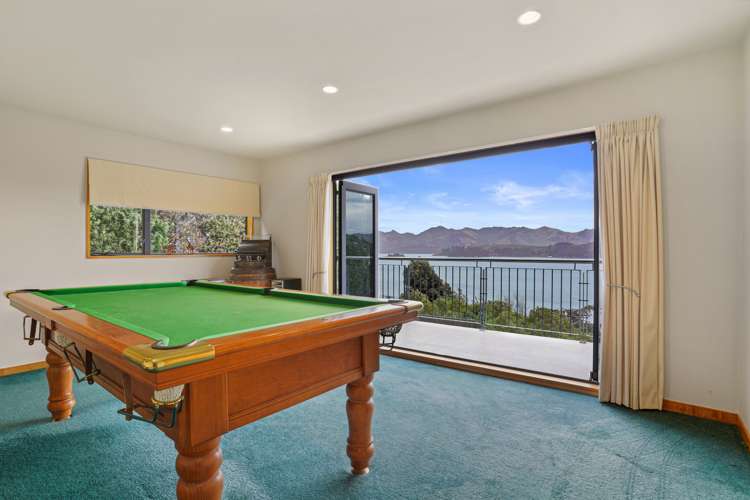 462 Marine Drive Charteris Bay_9