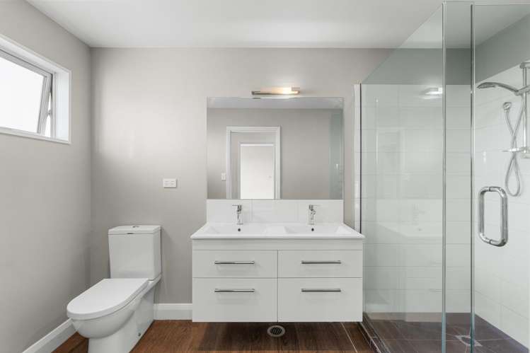 25 Dow Square Wigram_12