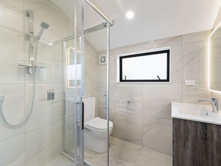 6/43 Clevedon Road Papakura_12