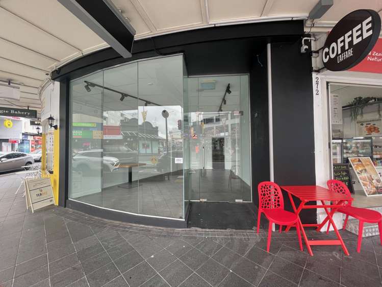 270 Broadway Newmarket_1