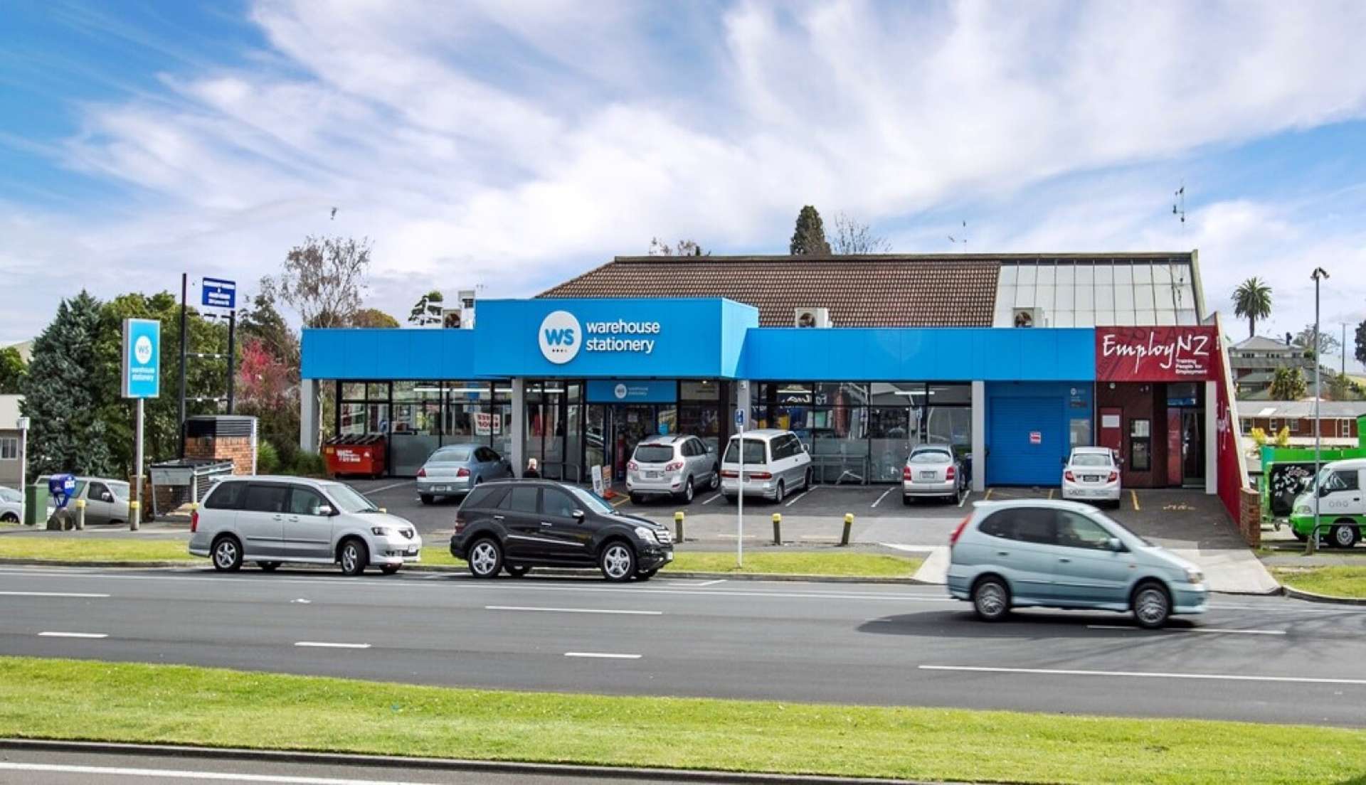 399 Cameron Road Avenues_0