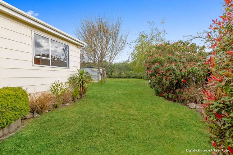 64 Leamington Street Waikaia_17