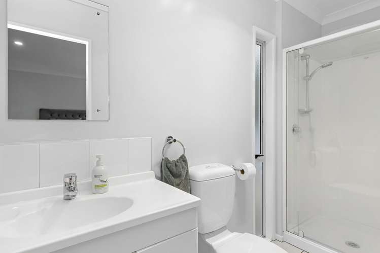 31a Forest Road Pinehaven_13