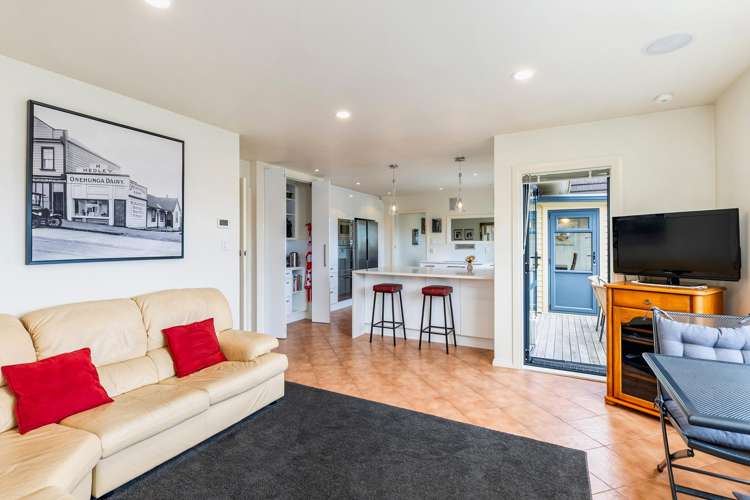 75 Halsey Drive Lynfield_10